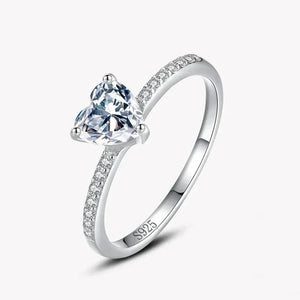 925 silver ring with heart-shaped gemstone and pavé band, elegant women's jewelry