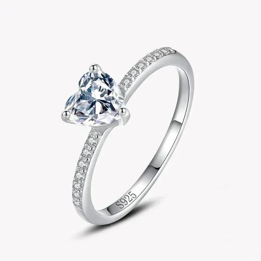 925 silver ring with heart-shaped gemstone and pavé band, elegant women's jewelry