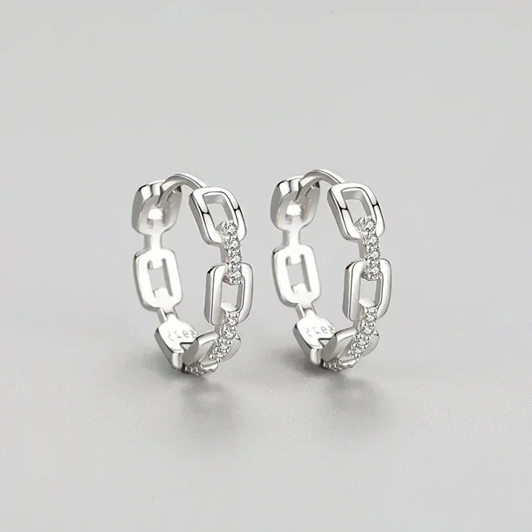 Chic Link Shine Earrings - TM & Co. Jewels