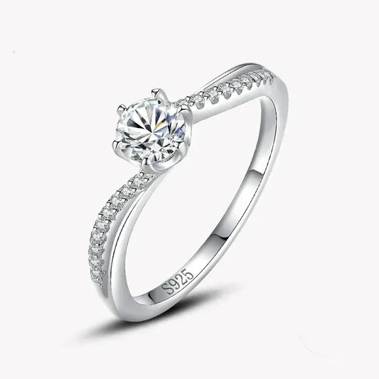925 silver ring with round solitaire and pavé stones, elegant women's jewelry