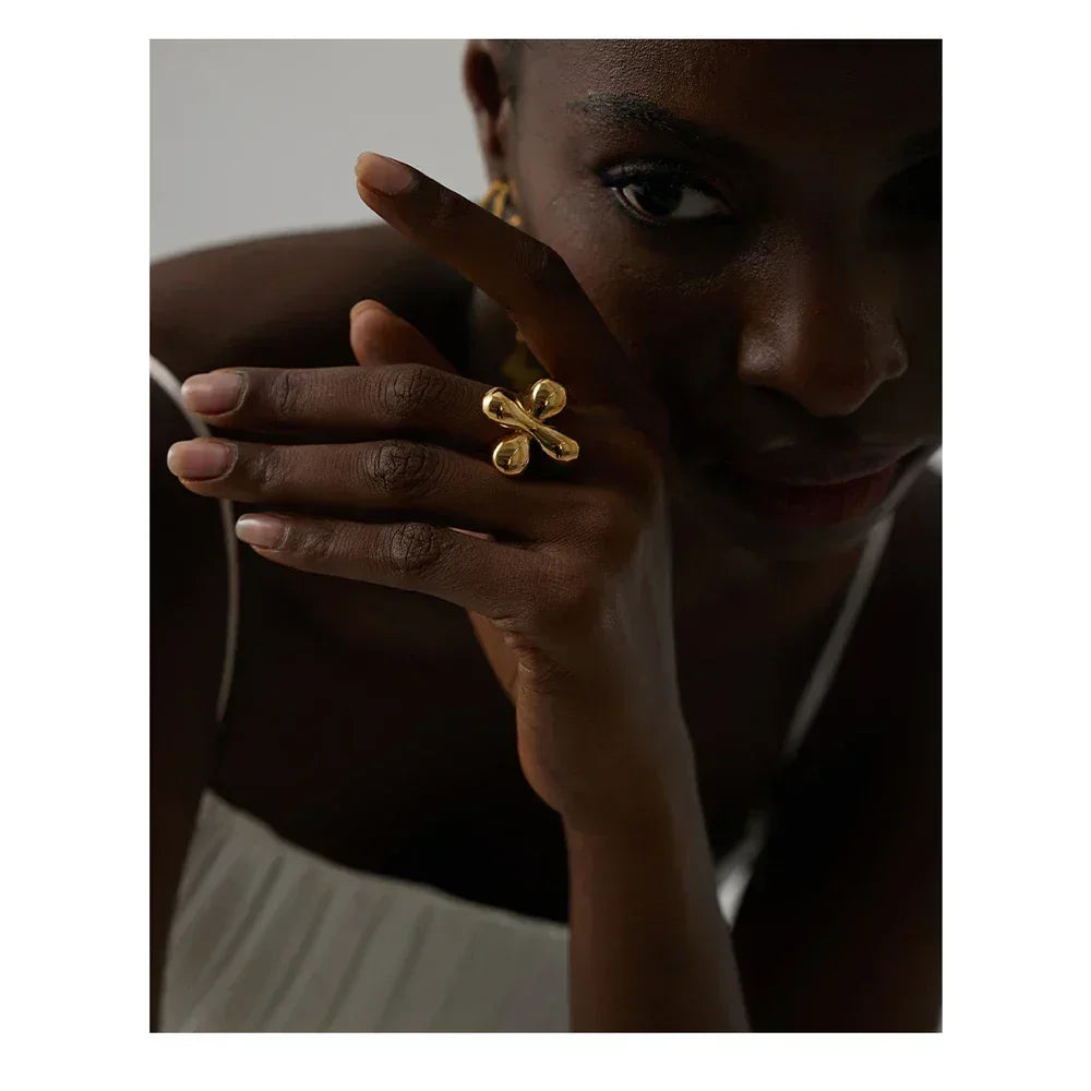 Amelia’s Orbit - TM & Co. Jewels