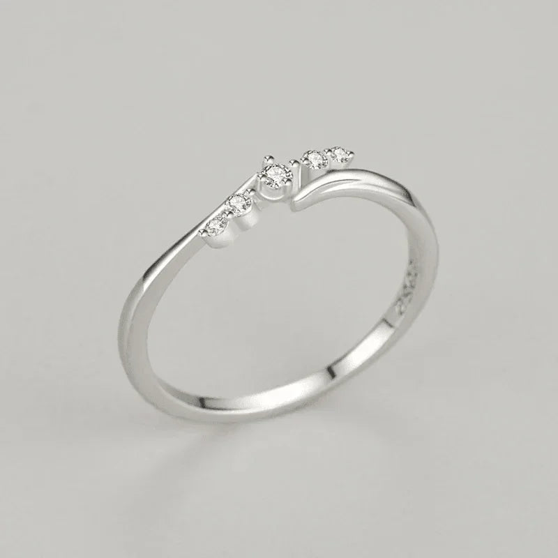 Irregular Elegance Silver Ring - TM & Co. Jewels