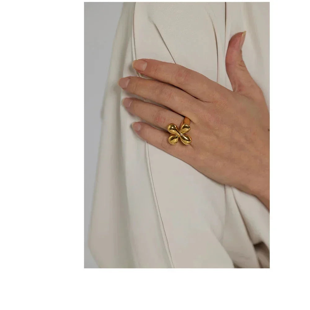 Amelia’s Orbit - TM & Co. Jewels