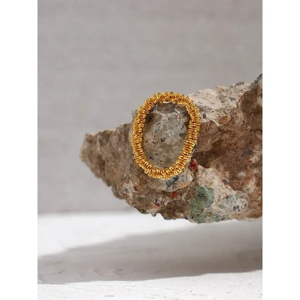 Elegant Twist Charm Ring - TM & Co. Jewels