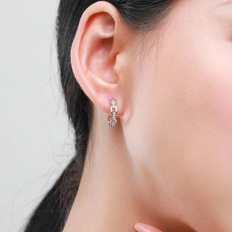 Chic Link Shine Earrings - TM & Co. Jewels