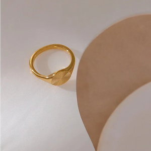 Golden Zenith Ring - TM & CO. JEWELS 