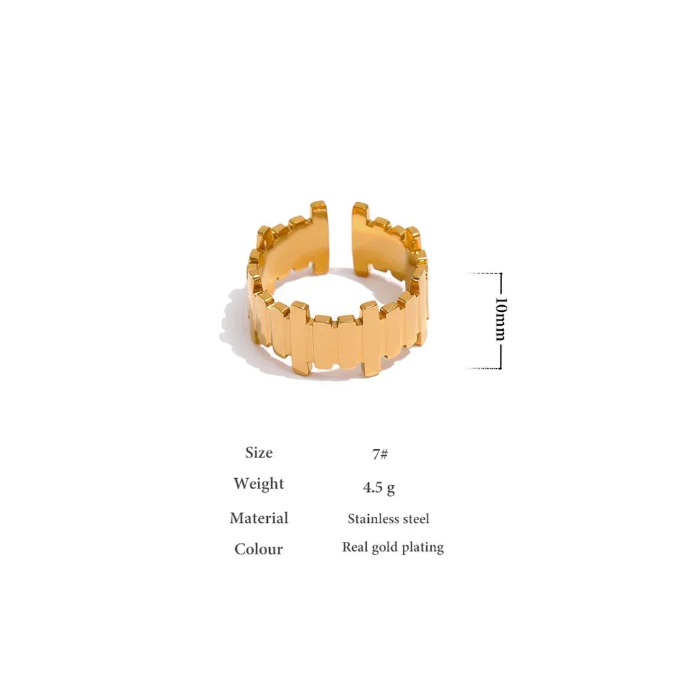Golden Edge Geometric Ring - TM & Co. Jewels