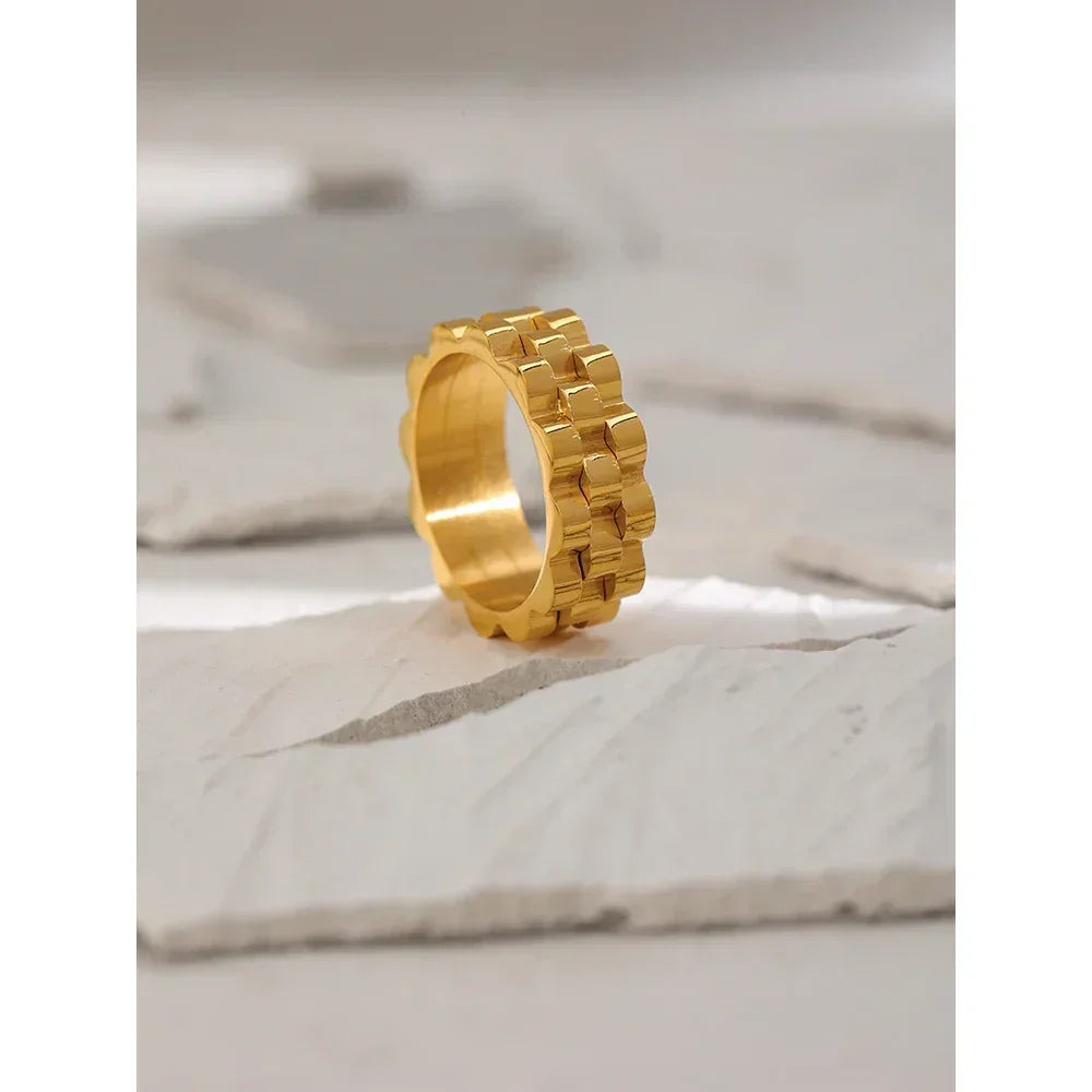 Golden Chic Stainless Steel Women's Ring - TM & Co. Jewels