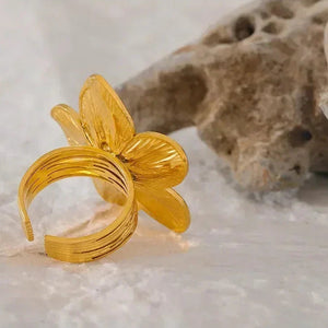 Aqua Flora Gilded Bloom Ring - TM & CO. JEWELS 