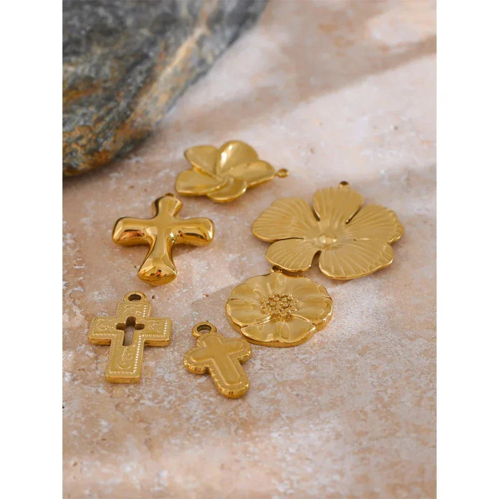 Stainless Steel Metal Flower Cross Pendants Tarnish Resistant DIY Necklace Jewelry Accessories Wholesale Waterproof