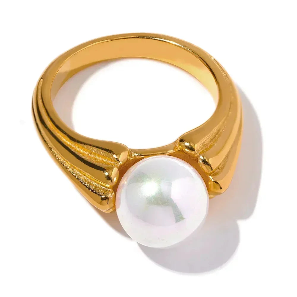 Regal Glow Ring - TM & Co. Jewels