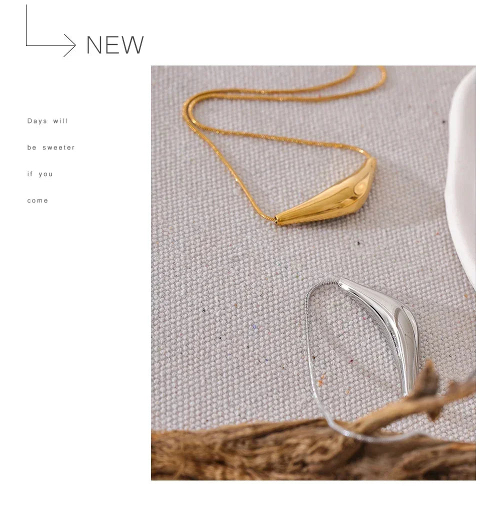 Modern Edge Collar - TM & Co. Jewels