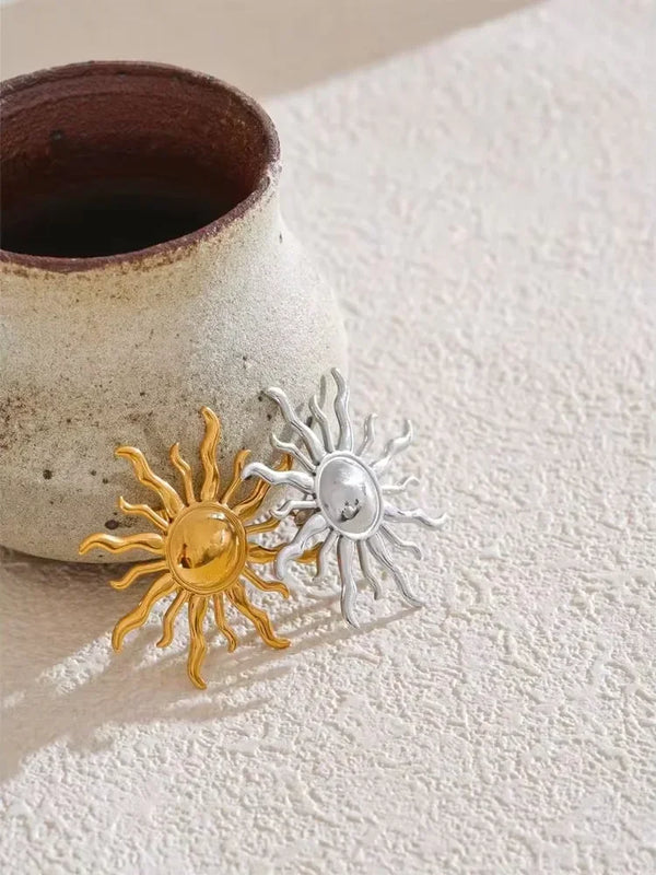 Sunburst Charm Pin - TM & CO. JEWELS 