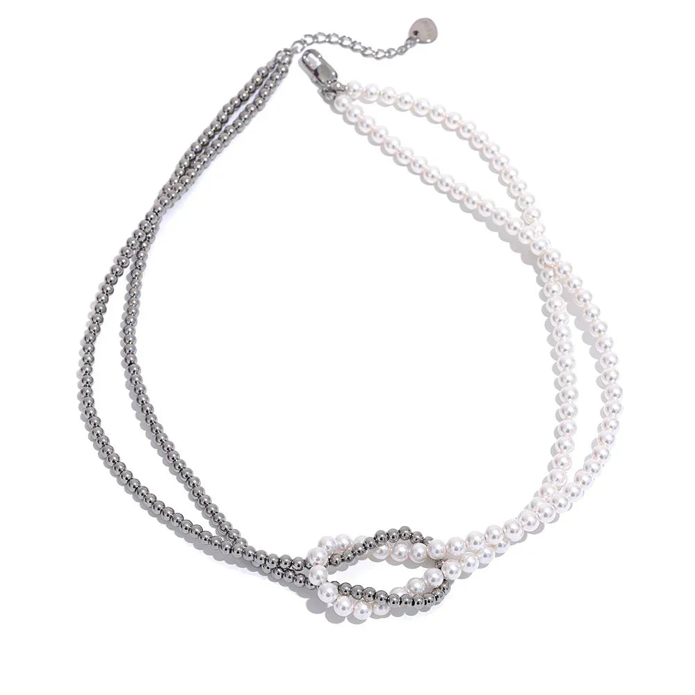 Aura Knot Pearl Choker