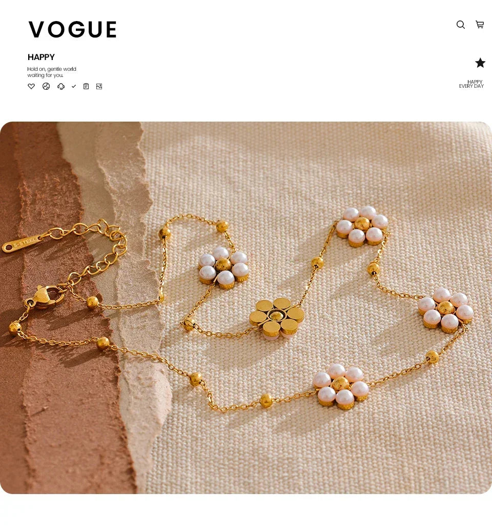 Blossom & Pearl Strand