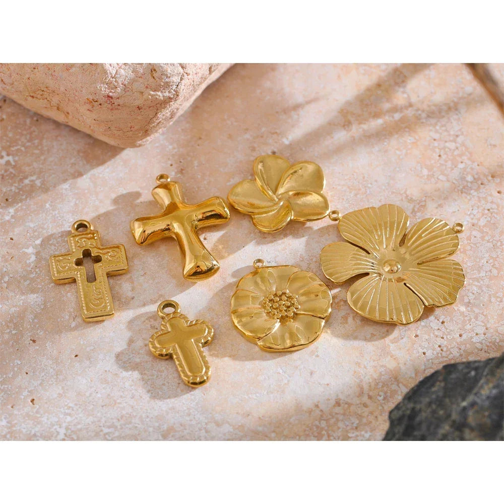Stainless Steel Metal Flower Cross Pendants Tarnish Resistant DIY Necklace Jewelry Accessories Wholesale Waterproof