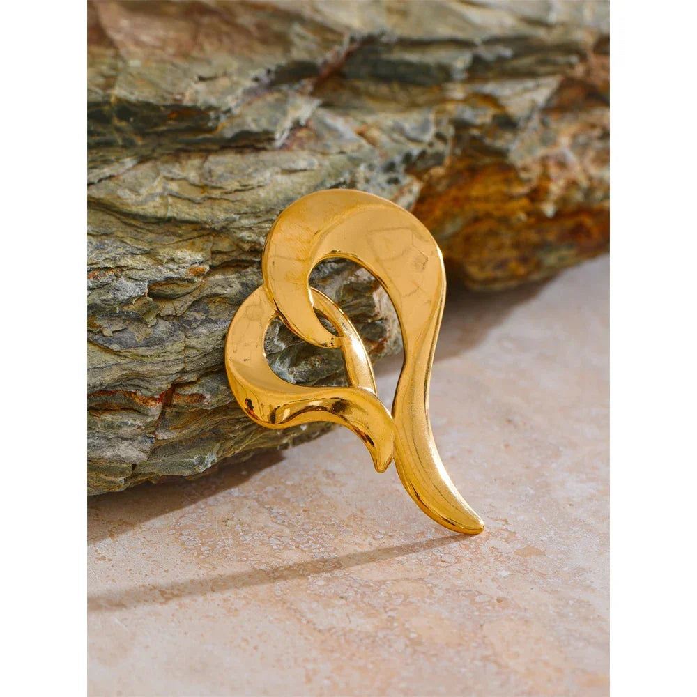 Classic Heart Brooch