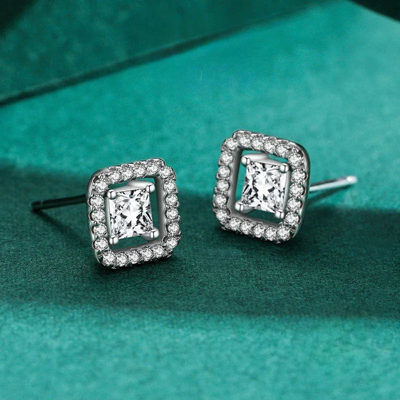 Lily’s Shimmering Edge - TM & Co. Jewels