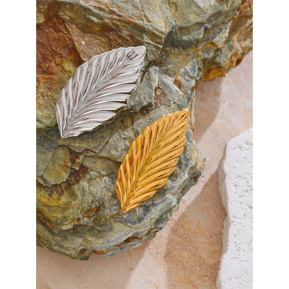 Golden Frond Pin