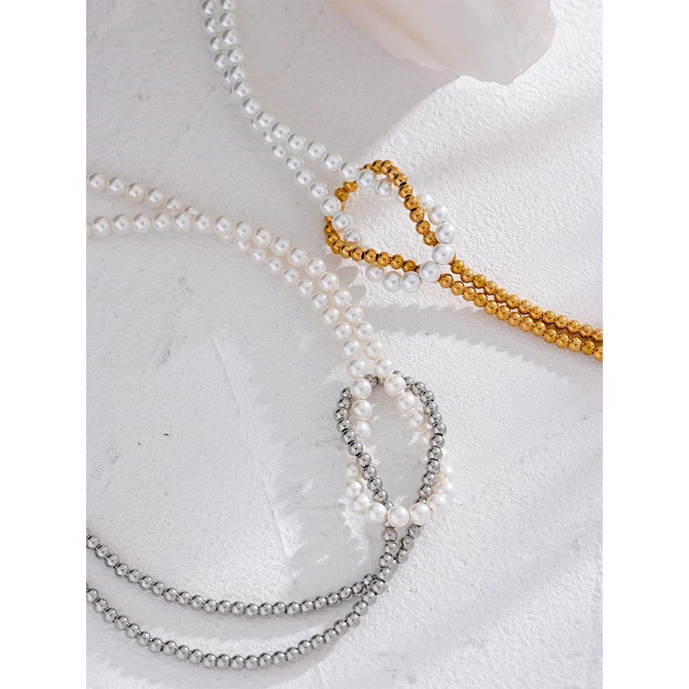 Aura Knot Pearl Choker