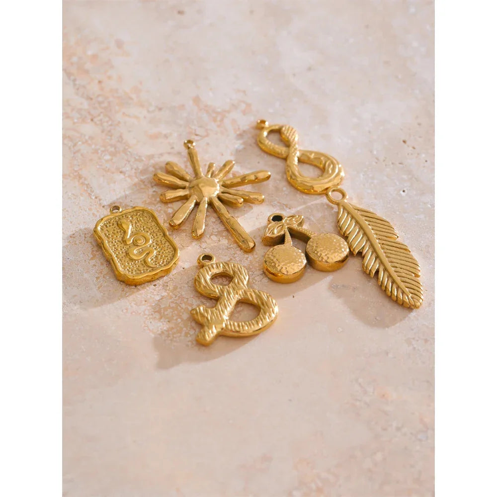 Waterproof 18k Golden PVD Plated Stainless Steel Metal Sun Star Moon Charm DIY Jewelry Accessories Wholesale