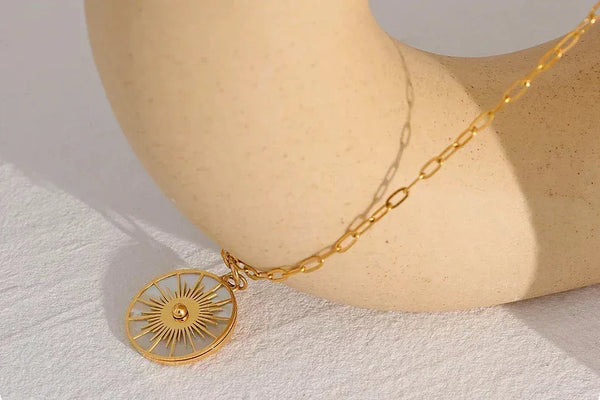 Luxe Rounds Shell Necklace - TM & CO. JEWELS 