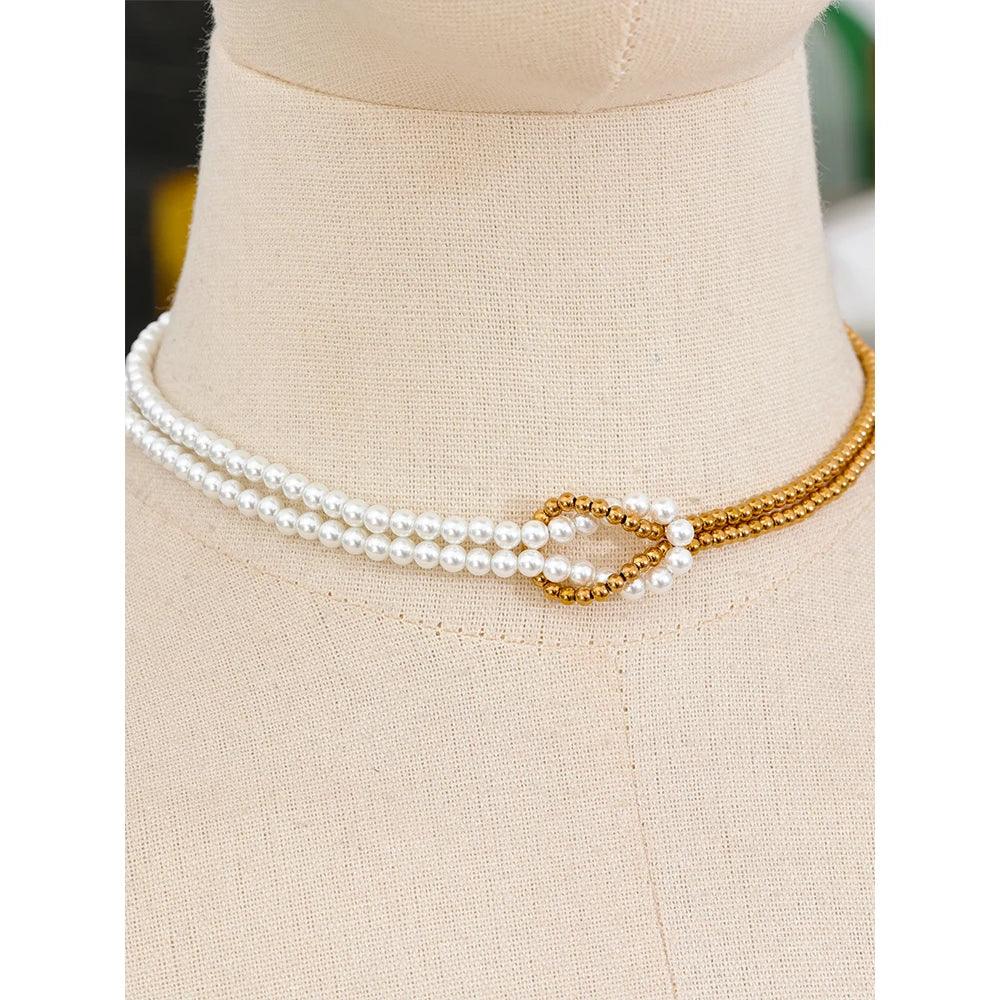 Aura Knot Pearl Choker