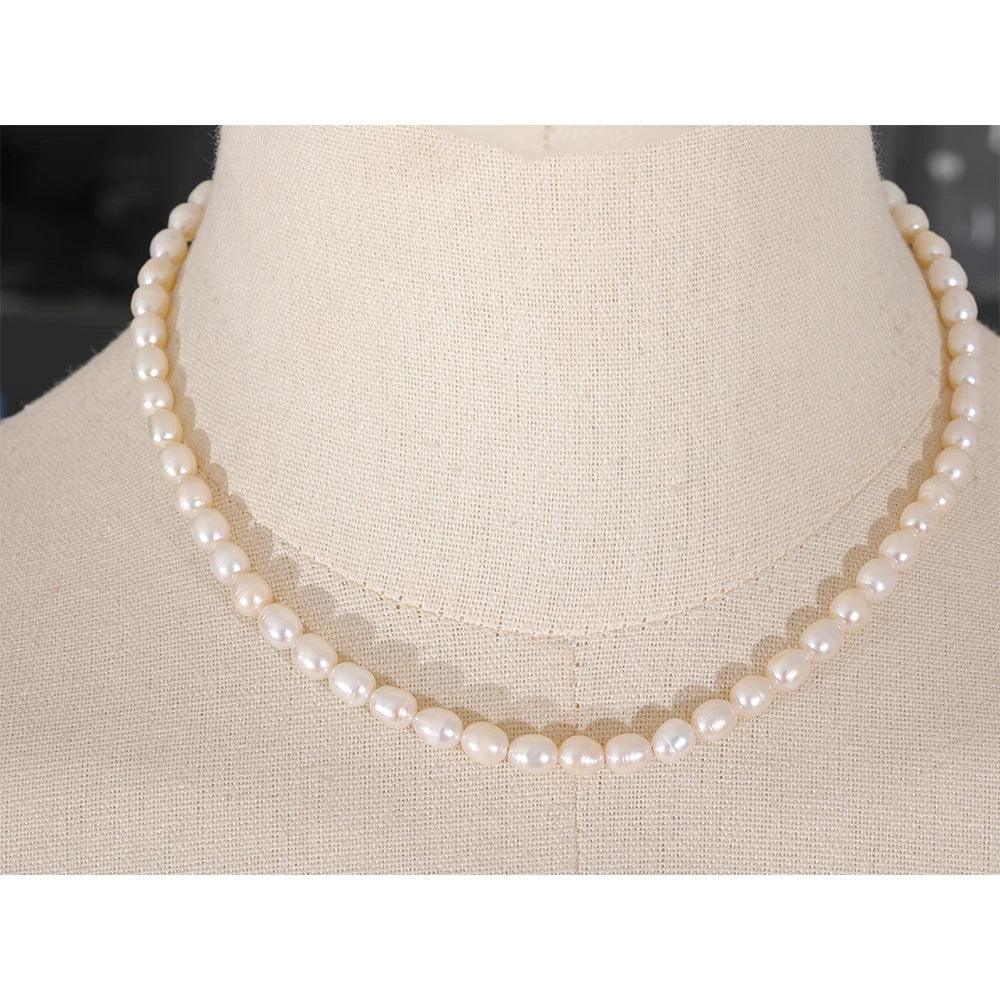 Charlotte's Pearl Collar
