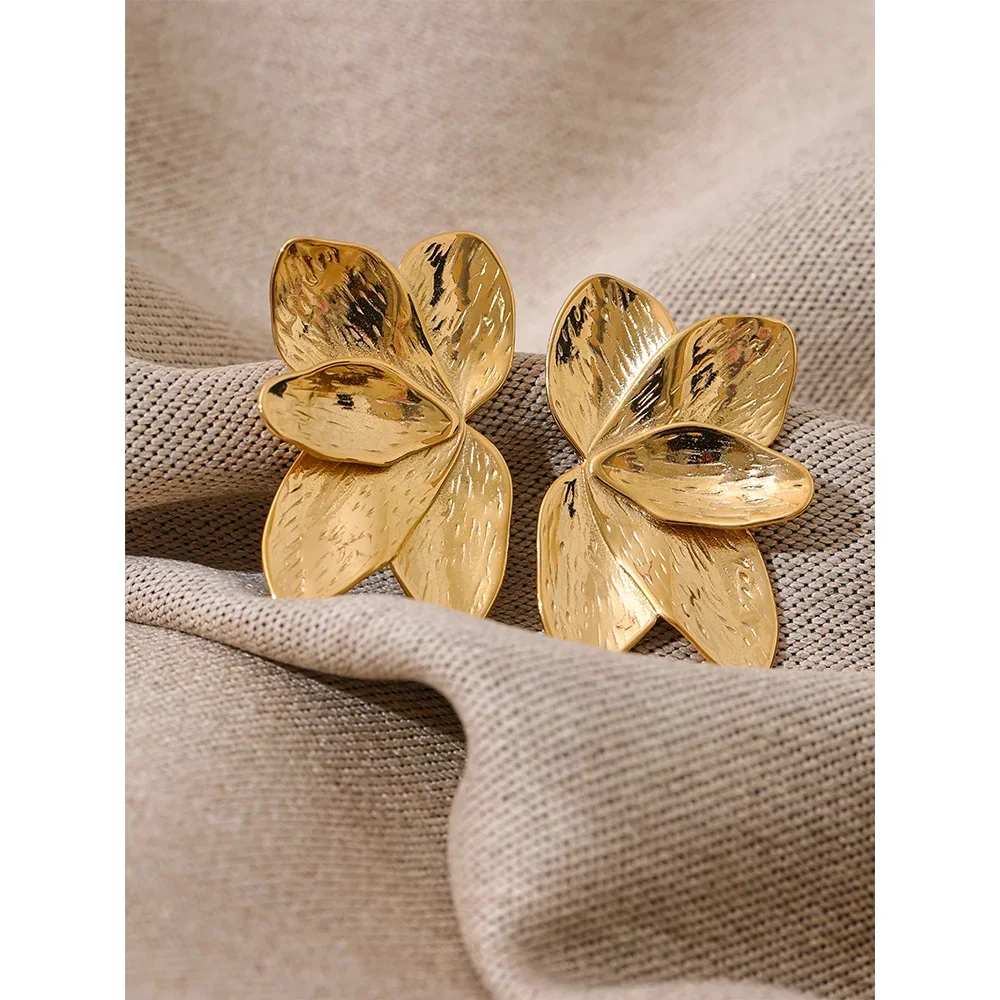 Floral Radiance Big Stud Earrings - TM & Co. Jewels