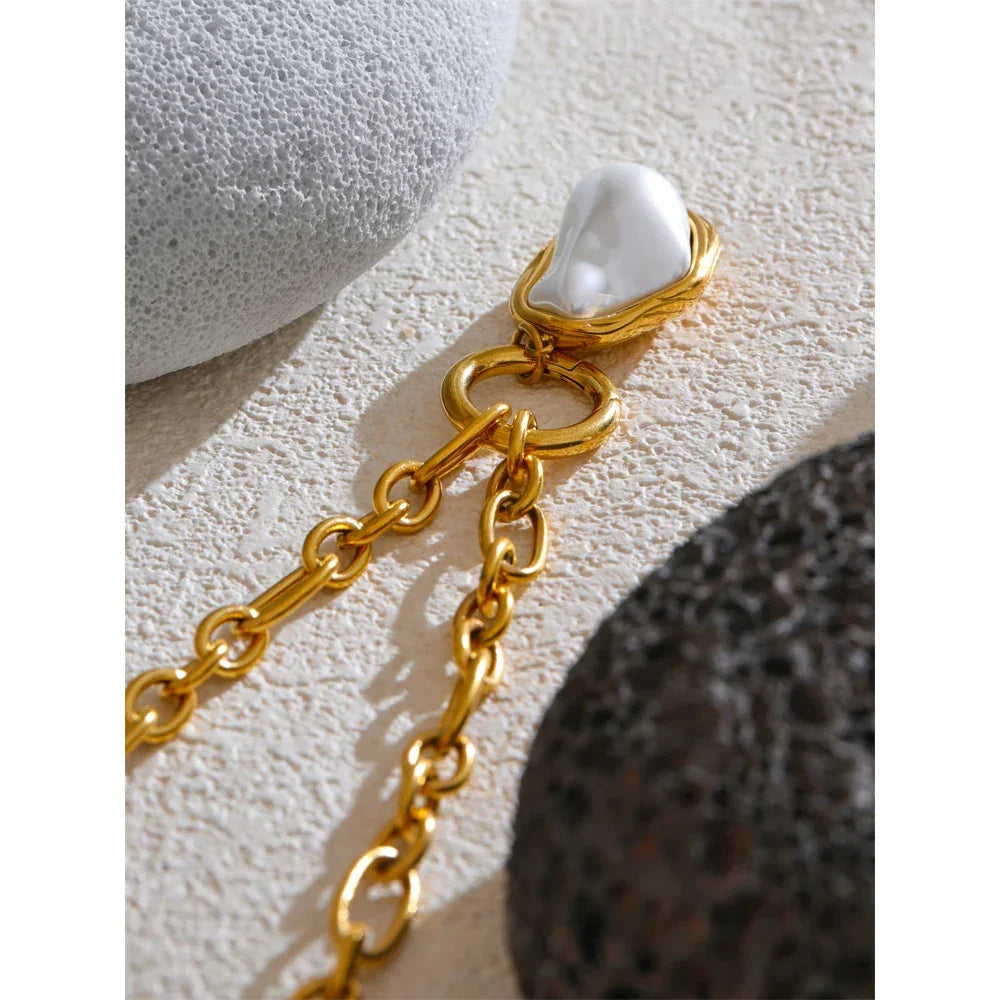 Baroque Gold Lariat