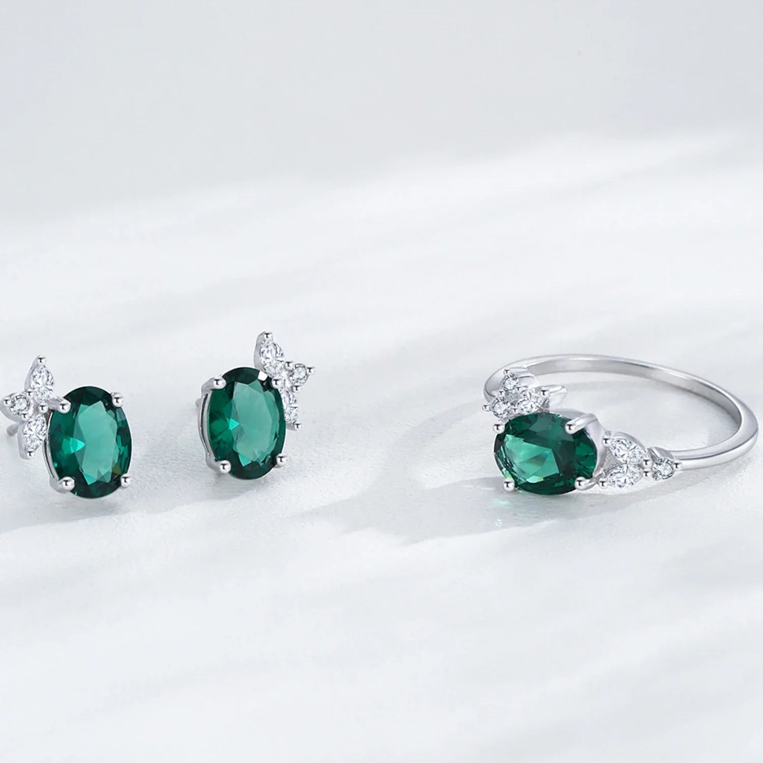 Mystic Emerald Jewelry Set - TM & Co. Jewels