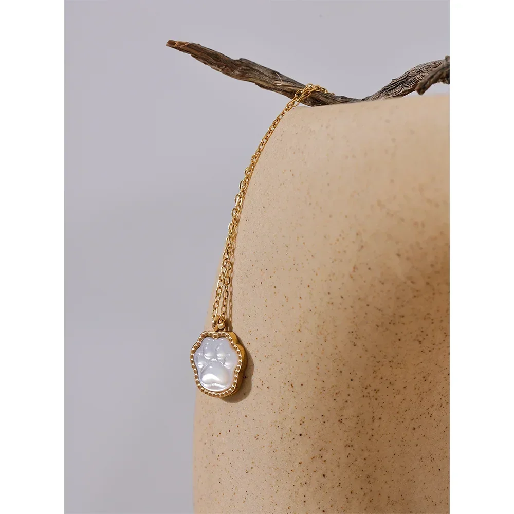 Aqua Breeze Shell Stylish Necklace - TM & Co. Jewels