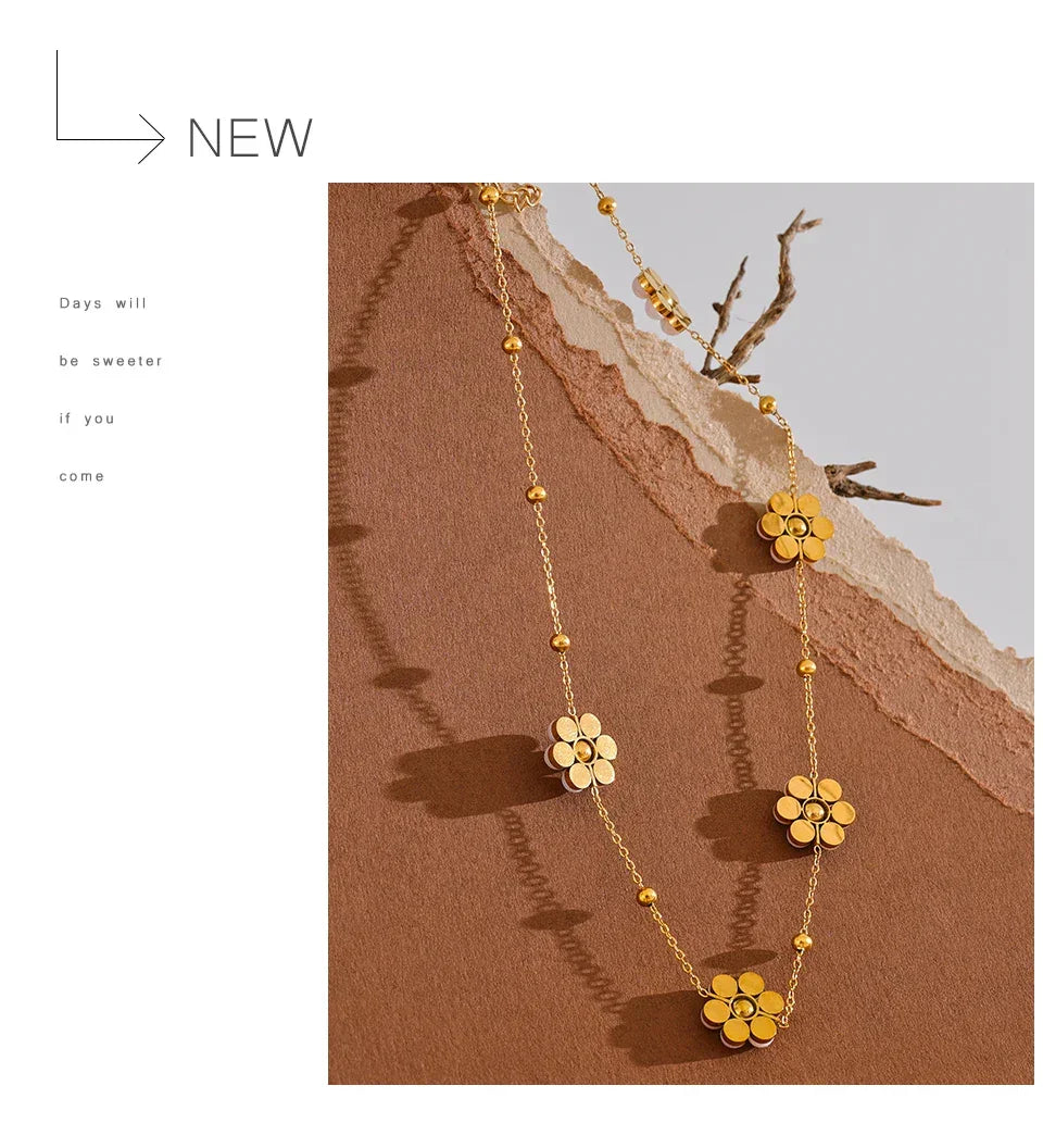 Blossom & Pearl Strand