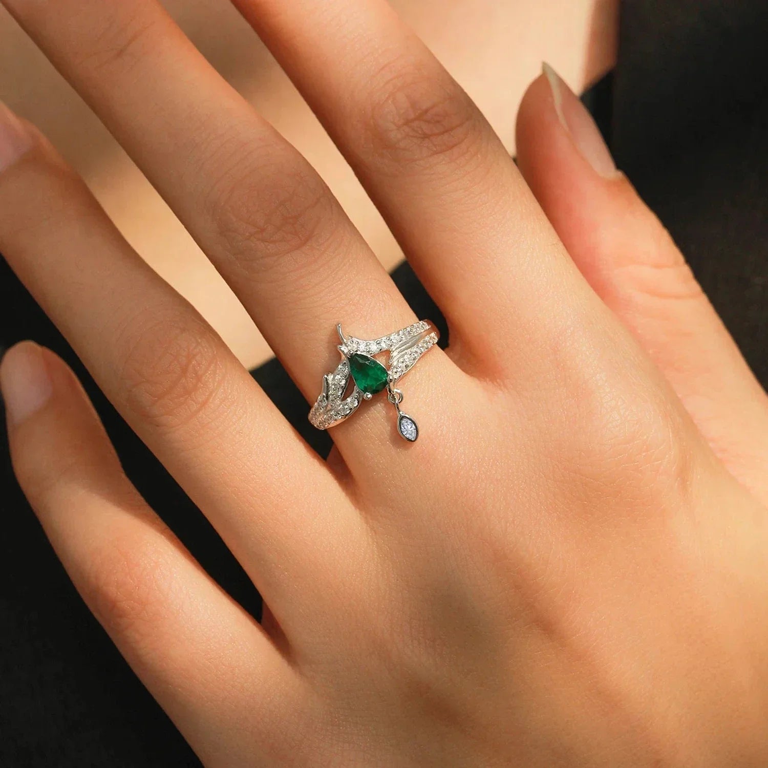 Verdant Tide Pendant Ring - TM & Co. Jewels