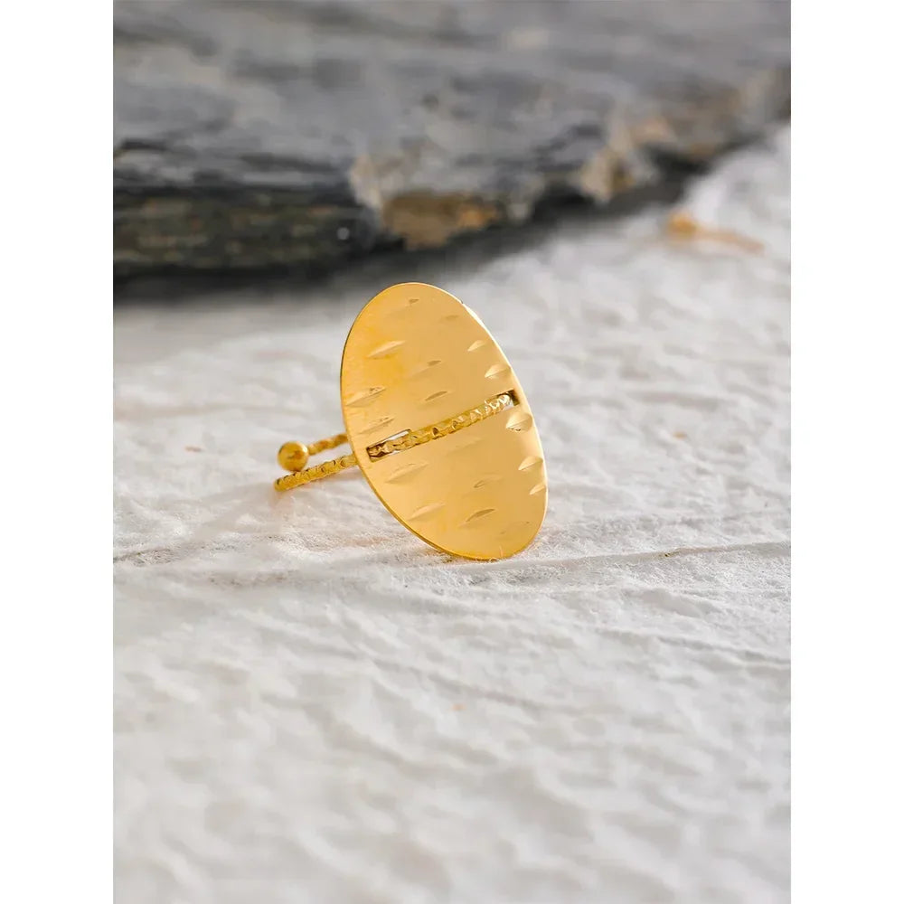 Shimmer Curve - TM & Co. Jewels