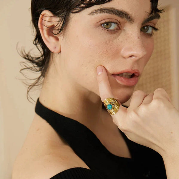 Royal Ember Ring - TM & CO. JEWELS 