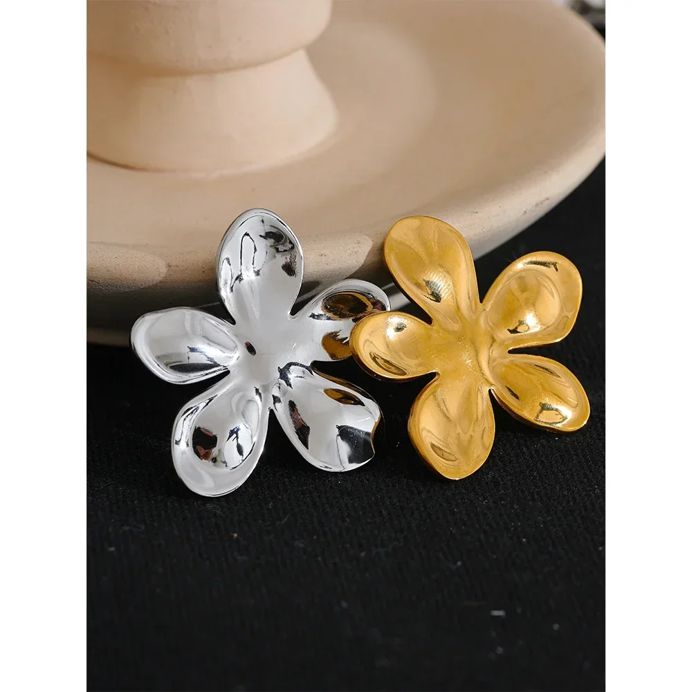 Precious Petals Pin