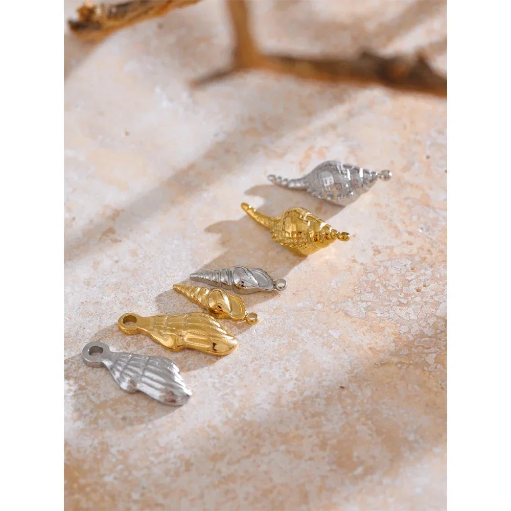 Trendy Stainless Steel Metal 18k Gold PVD Plated Waterproof Conch Shell Ocean Palm Charm Accessories DIY Jewelry