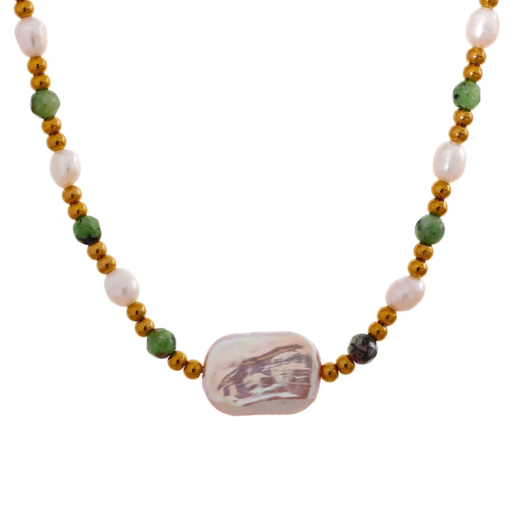 Necklace with multicolored beads on a white background, featuring the brand 'Yipup'.