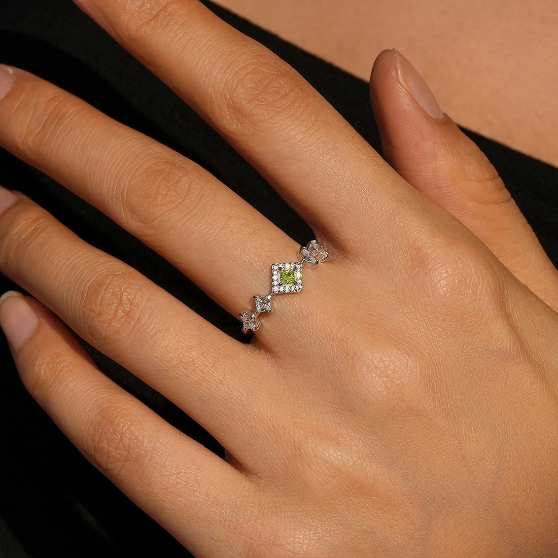 Jade Glimmer Retro Ring