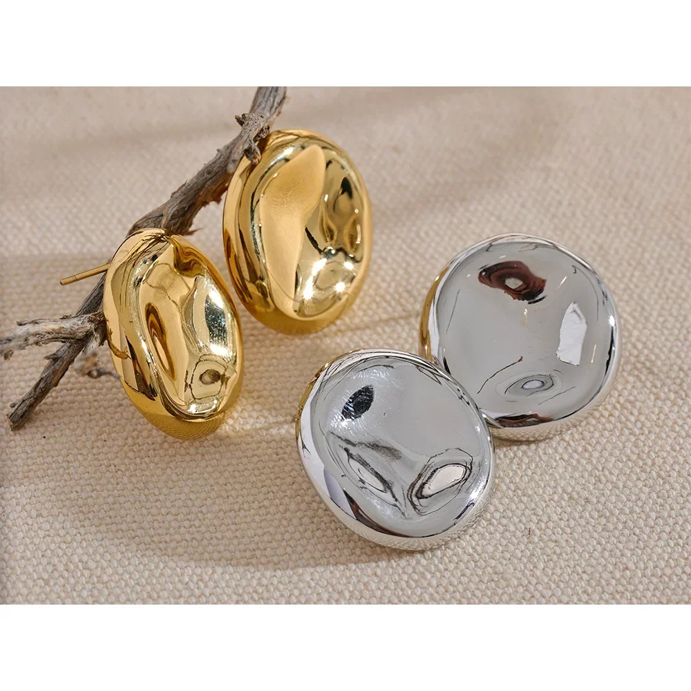 Chic Gleam Studs - TM & Co. Jewels