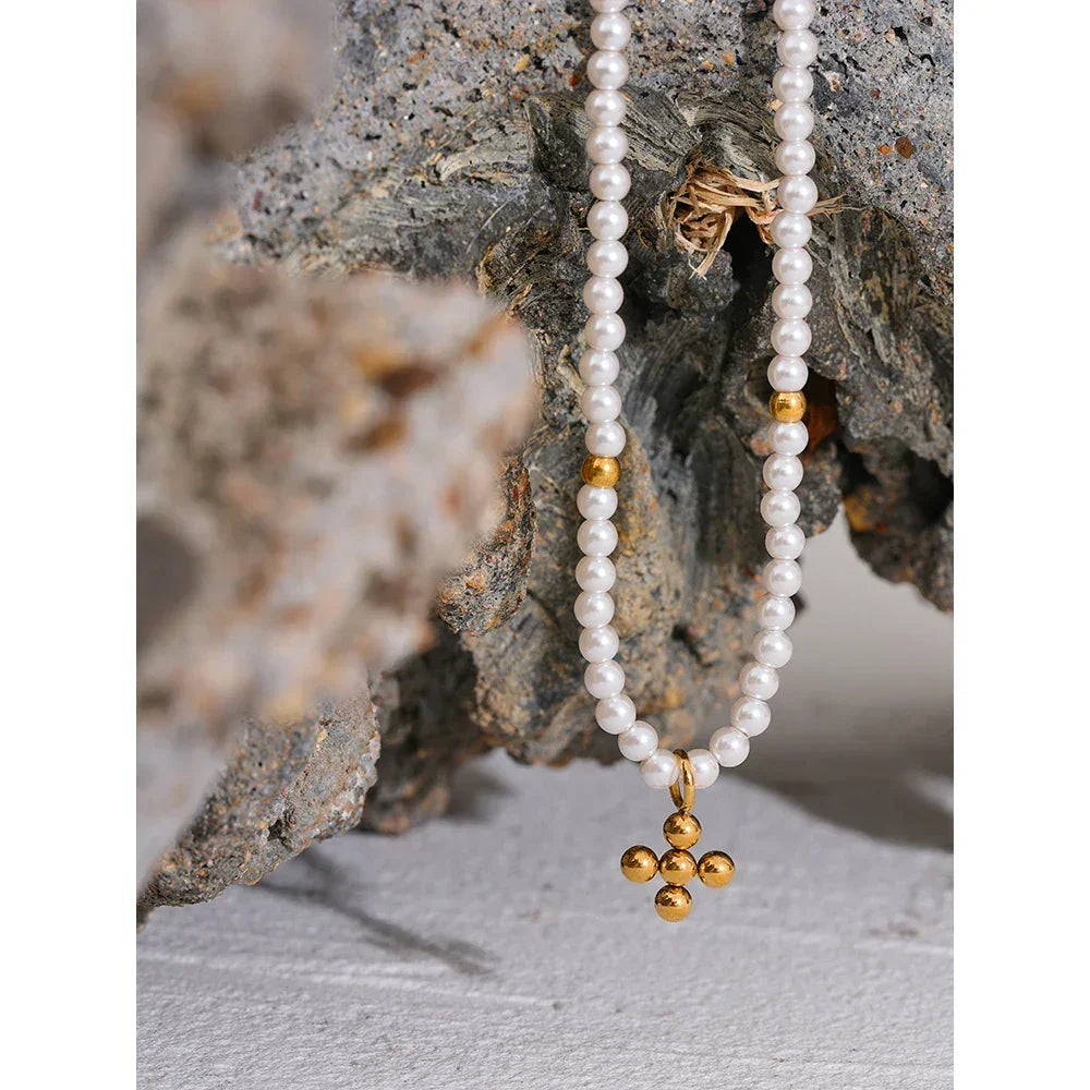 Artisan's Gleam Necklace