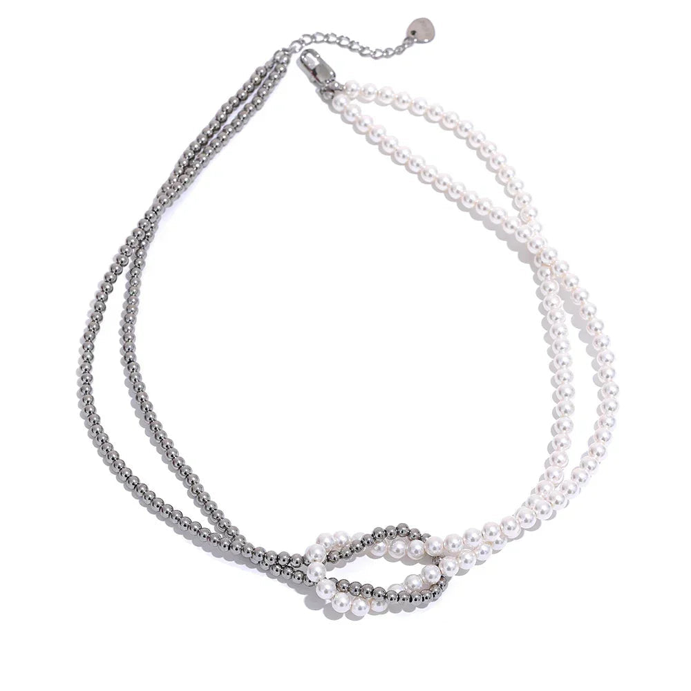 Aura Knot Pearl Choker