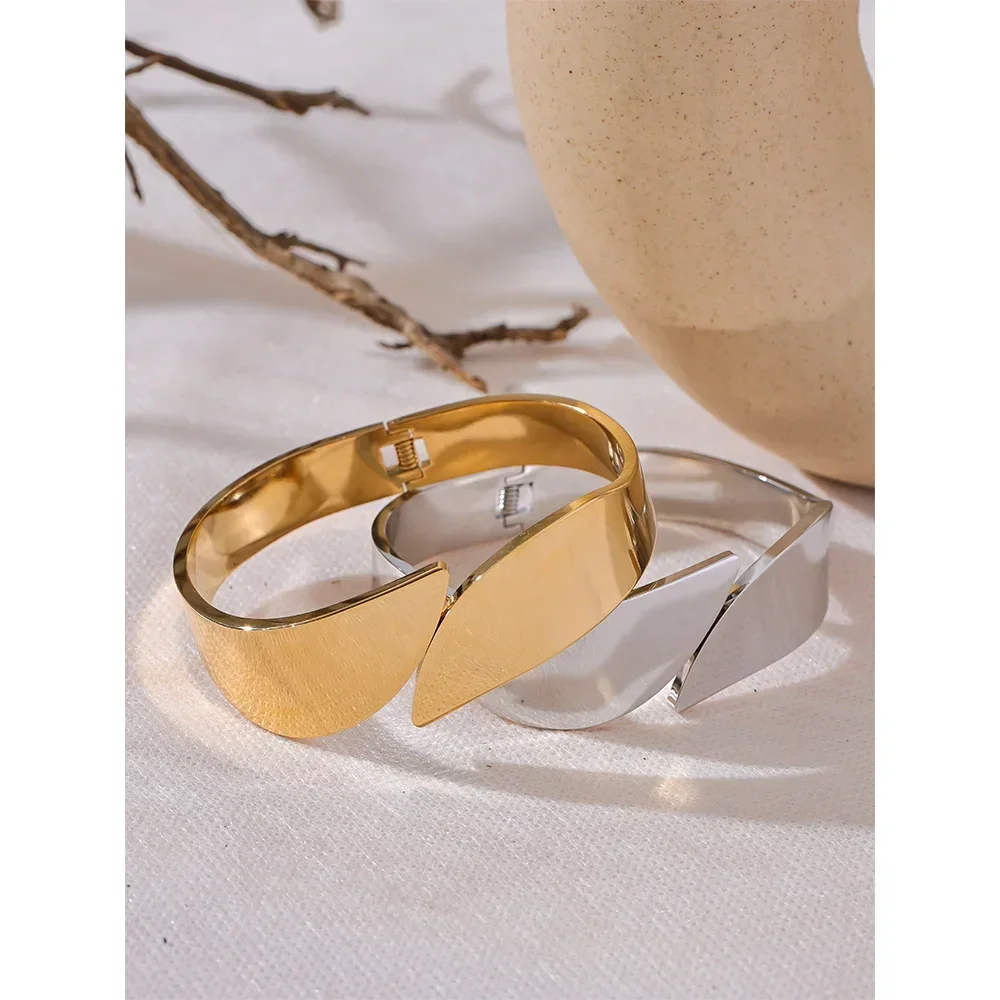 Golden Symmetry Wide Steel Bangle - TM & Co. Jewels