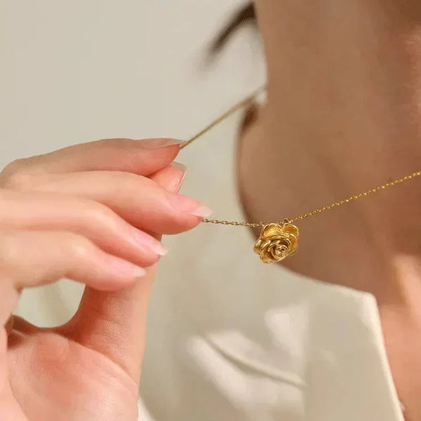 Floral Radiance Necklace - TM & CO. JEWELS 