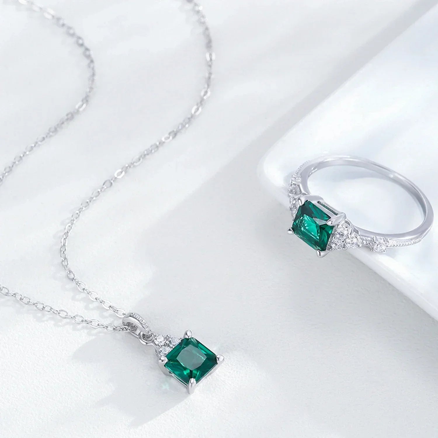 Emerald Grace Set - TM & Co. Jewels