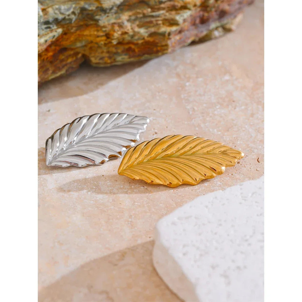 Golden Frond Pin