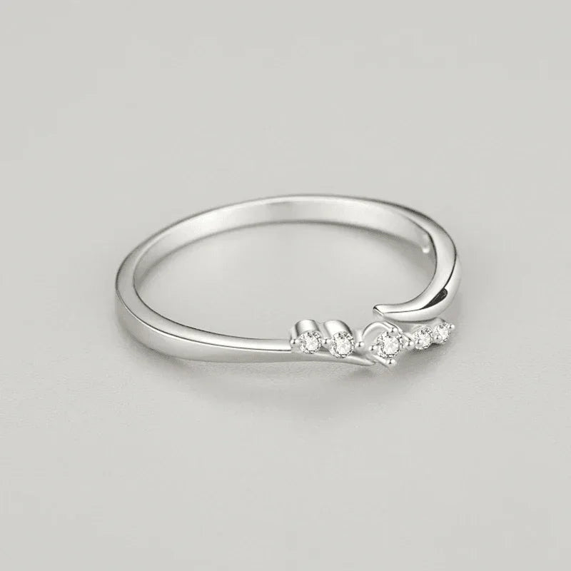 Irregular Elegance Silver Ring - TM & Co. Jewels
